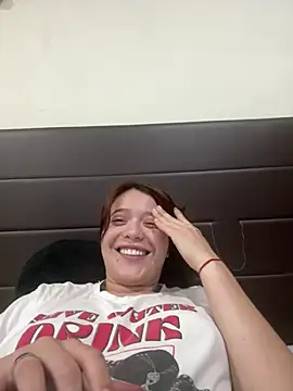 Snapshot of kiarafonseca_ chatting on 05/16/26, 11:03 kiarafonseca online show from 05/16/26, 11:03