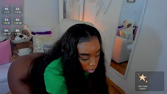 zobe love online show from 01/17/25, 09:06