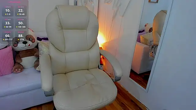 zobe love online show from 01/18/25, 12:13