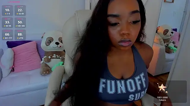 zobe love online show from 03/06/25, 08:48