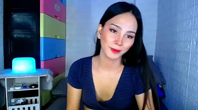 urnaughtydolly69 online show from 12/21/24, 01:42