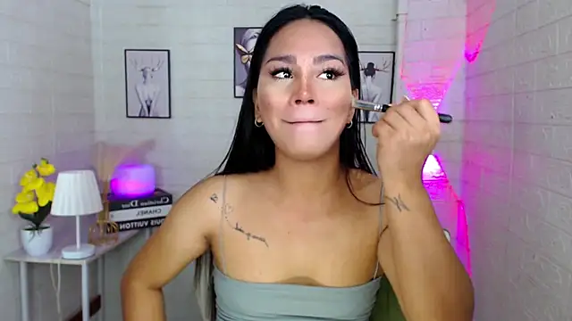 urnaughtydolly69 online show from 09/22/25, 04:42