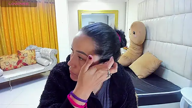 gaby trent online show from 03/18/25, 04:04