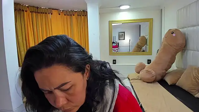 gaby trent online show from 10/20/25, 01:55