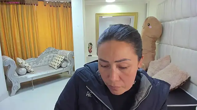 gaby trent online show from 03/10/26, 04:23