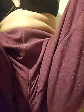 Snapshot of prettydoll97 chatting on 01/03/25, 07:16 prettydoll97 online show from 01/03/25, 07:16