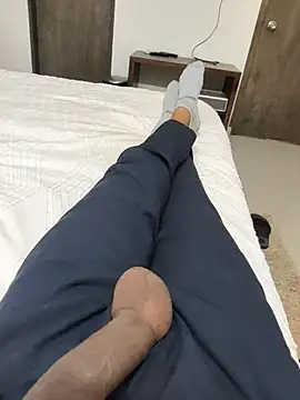 GUJJU GUJARATI online show from 02/17/25, 11:13