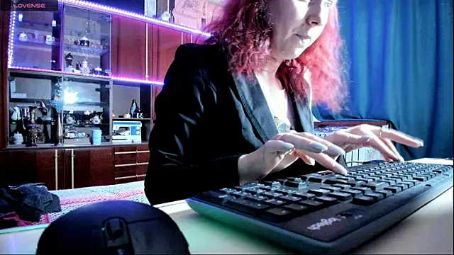 Snapshot of pa1e_pr1ncess chatting on 03/01/25, 11:39 pa1e pr1ncess online show from 03/01/25, 11:39