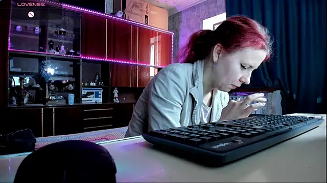 Snapshot of pa1e_pr1ncess chatting on 03/05/25, 11:38 pa1e pr1ncess online show from 03/05/25, 11:38