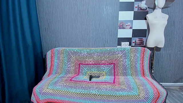 pa1e pr1ncess online show from 03/18/26, 06:27