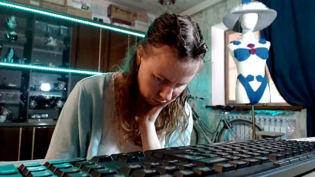 pa1e pr1ncess online show from 04/22/26, 08:39