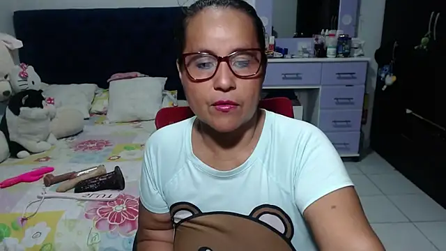 pervert mommy  online show from 02/08/26, 01:14