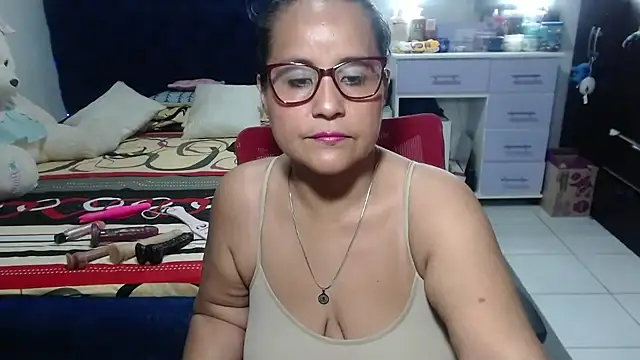 pervert mommy  online show from 04/02/26, 11:08