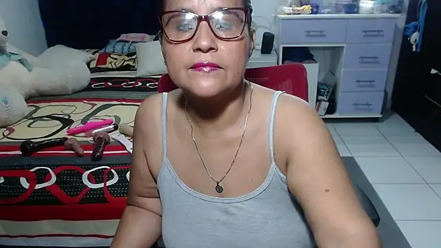 pervert mommy  online show from 04/04/26, 10:57