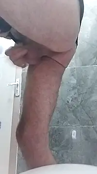 Snapshot of Bigutt73 chatting on 02/25/25, 12:58 Bigutt73 online show from 02/25/25, 12:58