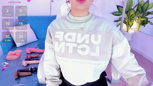 Snapshot of Pamela_roberts chatting on 12/28/24, 12:03 Pamela roberts online show from 12/28/24, 12:03