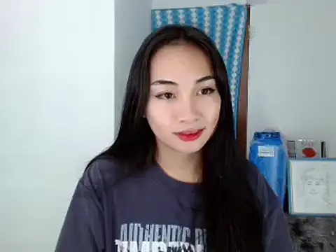 SweetLilly 18 online show from 12/07/24, 10:12