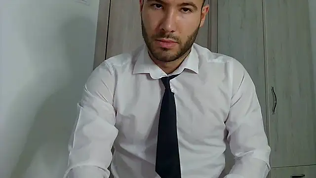 Justynn1 online show from 01/28/25, 07:11