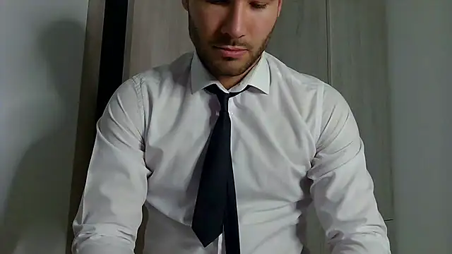 Justynn1 online show from 02/28/25, 02:20