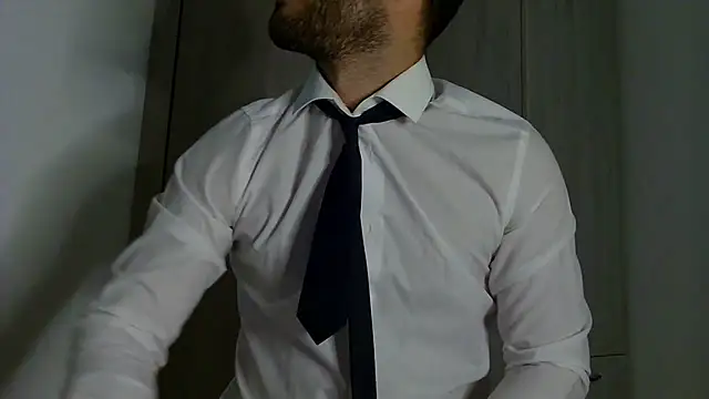 Justynn1 online show from 10/16/25, 08:54