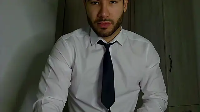 Justynn1 online show from 11/17/25, 11:10