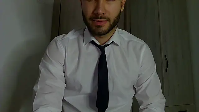 Justynn1 online show from 11/23/25, 05:29