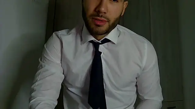 Justynn1 online show from 12/13/25, 11:54