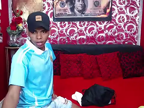 PEINBOYS online show from 10/03/25, 07:22