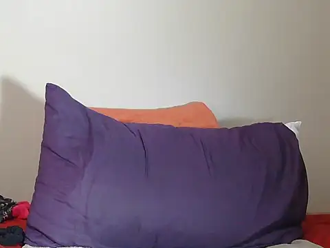 Snapshot of LICKABLETASH98 chatting on 11/11/25, 10:15 LICKABLETASH98 online show from 11/11/25, 10:15