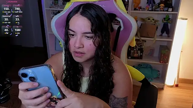 Snapshot of Sweet_sully__ chatting on 11/13/25, 08:57 Sweet sully online show from 11/13/25, 08:57