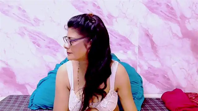 IndianAllure online show from 03/07/25, 05:40