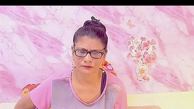 IndianAllure online show from 02/02/26, 05:39