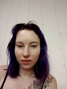 Snapshot of Frost_foxy chatting on 01/05/25, 07:49 Frost foxy online show from 01/05/25, 07:49