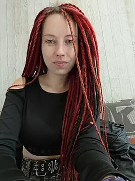 Snapshot of Frost_foxy chatting on 10/29/25, 02:58 Frost foxy online show from 10/29/25, 02:58