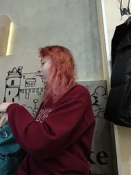 Snapshot of Frost_foxy chatting on 11/30/25, 03:10 Frost foxy online show from 11/30/25, 03:10