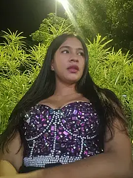 Snapshot of DAELAA chatting on 01/17/25, 12:31 DAELAA online show from 01/17/25, 12:31