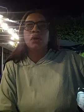 Snapshot of DAELAA chatting on 01/26/25, 12:37 DAELAA online show from 01/26/25, 12:37