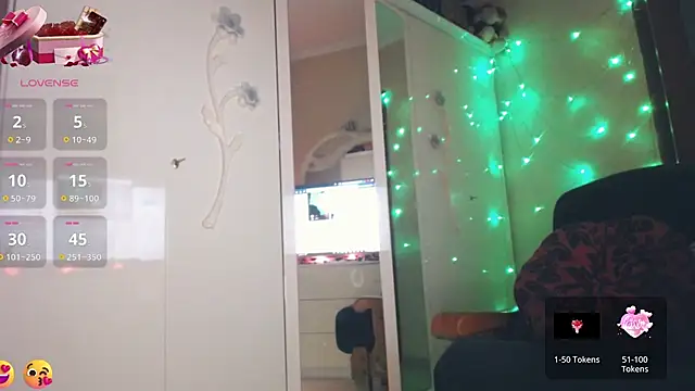 icelady77 online show from 01/19/25, 06:32