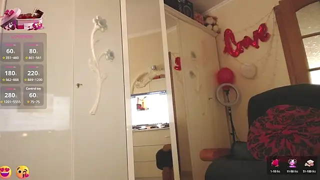 icelady77 online show from 03/11/25, 11:23