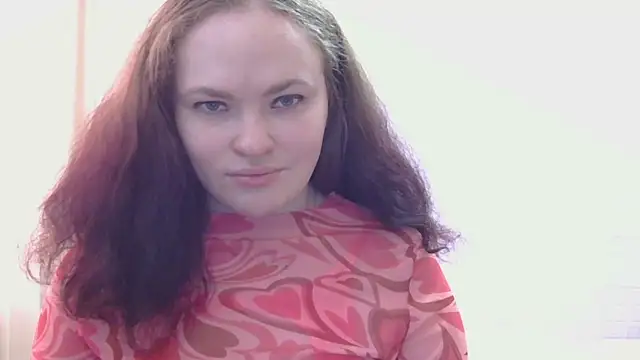 Snapshot of AliceForLoveOh chatting on 05/18/26, 04:40 AliceForLoveOh online show from 05/18/26, 04:40
