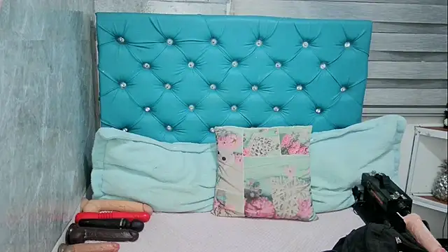 MAARYMOON online show from 02/20/25, 10:37