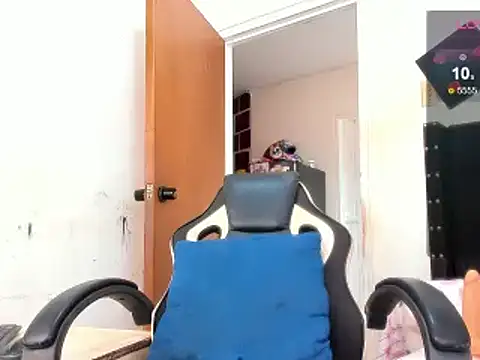 ebonnylatinx online show from 12/12/24, 09:04