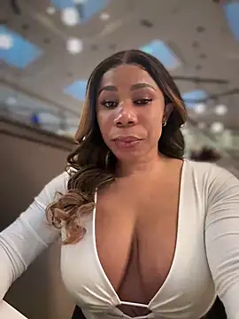 Belle    online show from 01/04/25, 10:34