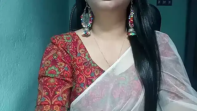 Snapshot of YourModhu chatting on 10/23/25, 05:44 YourModhu online show from 10/23/25, 05:44