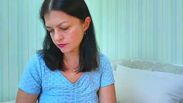  Lily  online show from 07/27/26, 01:07