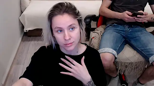 Snapshot of Mila_Jon chatting on 12/06/24, 06:15 Mila Jon online show from 12/06/24, 06:15