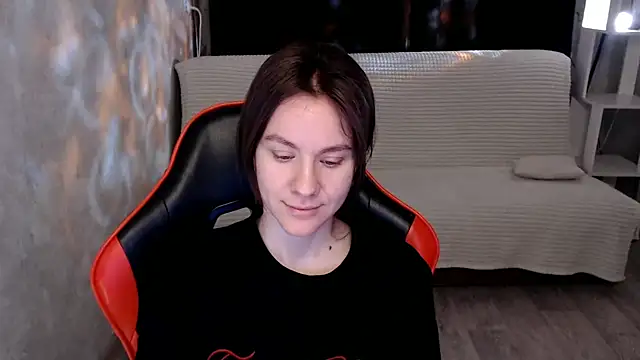 Snapshot of Mila_Jon chatting on 12/01/25, 03:11 Mila Jon online show from 12/01/25, 03:11