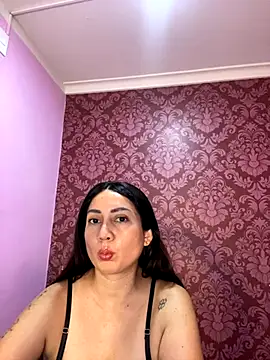 juliana diaz online show from 11/04/25, 11:31