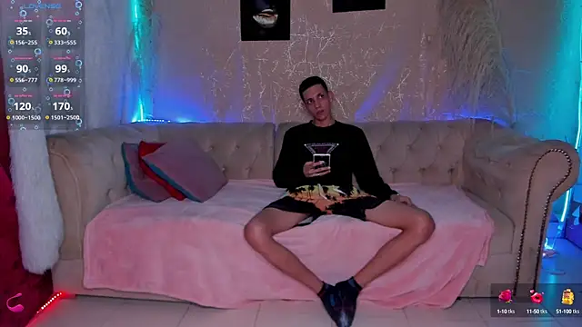 Shyfantasies online show from 10/15/25, 02:44