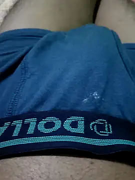 Snapshot of hq9870a chatting on 12/08/24, 07:11 hq9870a online show from 12/08/24, 07:11